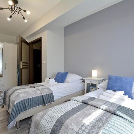Apartament Gemini Dzierżoniów Екстериор снимка